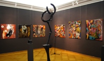 Seconda sala - sculture e quadri di Alberto Baumann
